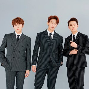 '부석순 (SEVENTEEN)'の画像