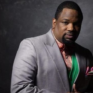 Hezekiah Walker photo provided by Last.fm