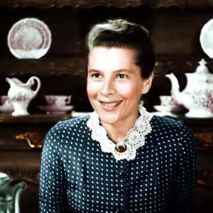 “Ruth Gordon”的封面