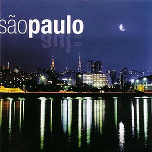 São Paulo e a Lua