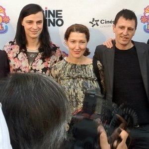 Atticus Ross, Claudia Sarne & Leopold Ross 的头像