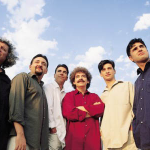 Yeni Türkü photo provided by Last.fm