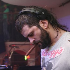 Dj Конь için avatar