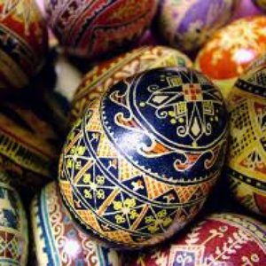 Zdjęcia dla 'Finding Easter Eggs'