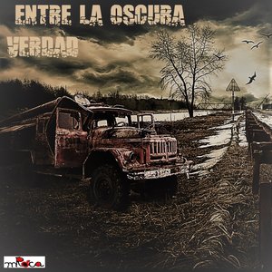 Entre la Oscura Verdad