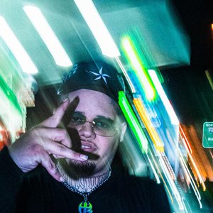 Smokey Pete 的头像