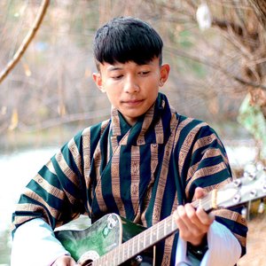 Rangdol Tashi Tobgye 的头像