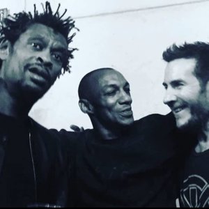 Massive Attack & Tricky & 3D için avatar