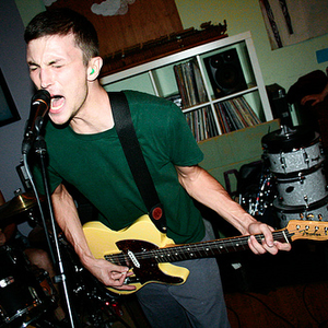 Fiya photo provided by Last.fm