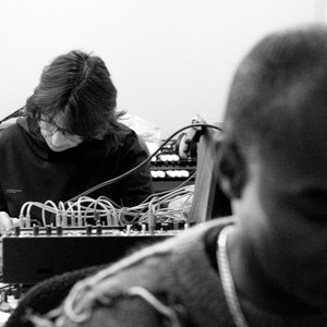 Actress & Suzanne Ciani 的头像
