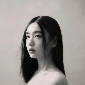 Ahn Eun-jin 的头像
