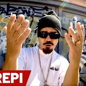 “Akrepi”的封面