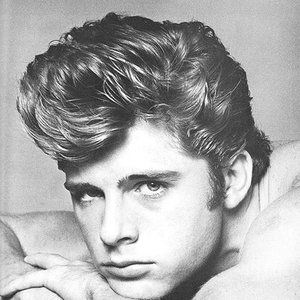 Аватар для Maxwell Caulfield