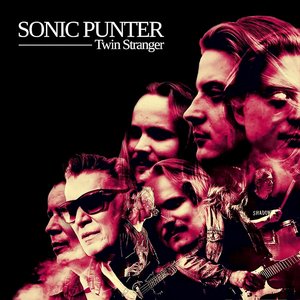 Twin Stranger