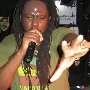 Daddy Roots 的头像