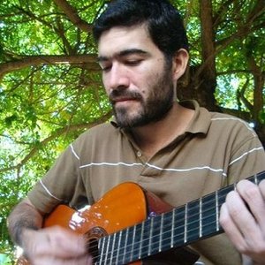 Gustavo Rivero のアバター