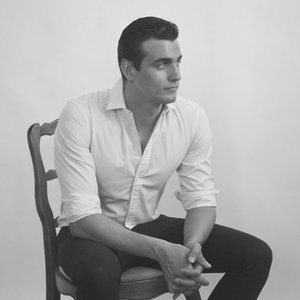 Sam Astor 的头像