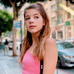 Annie Rose 的头像