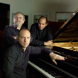 Antonio Farao Trio 的头像