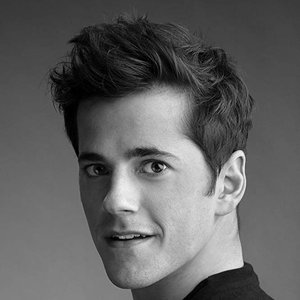 Robbie Fairchild 的头像