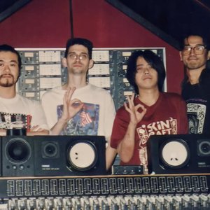 Zeni Geva & Steve Albini 的头像
