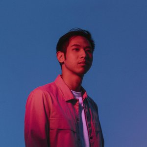 Sineself 的头像