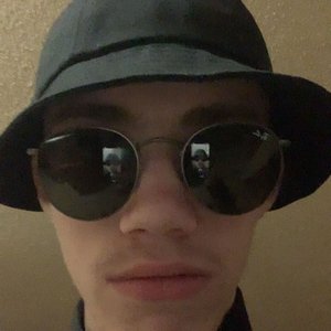 Cal Capone 的头像