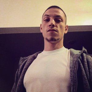 Robis Hood 的头像