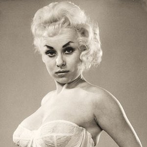 Avatar for Barbara Windsor