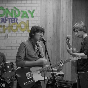 Monday After School 的头像