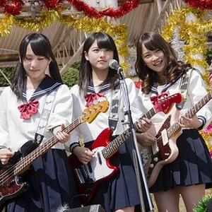 大和田南那、川栄李奈、高橋朱里 的头像