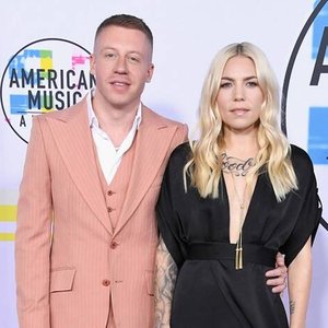 Macklemore feat. Skylar Grey 的头像