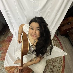 Sage Nizhoni 的头像