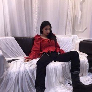 Naked bibi 的头像