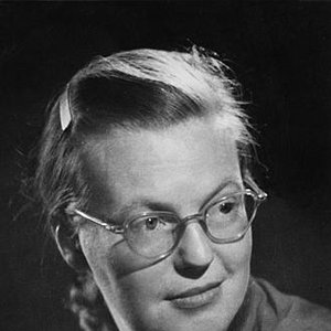 Shirley Jackson 的头像