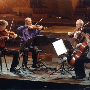Kronos Quartet dowland 的头像