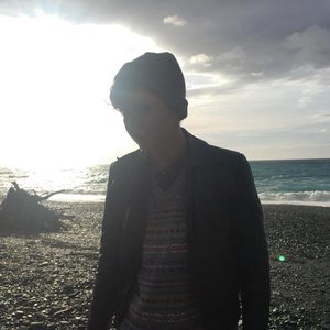 ROMEA 的头像