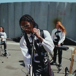 Sunshine (feat. Fousheé)