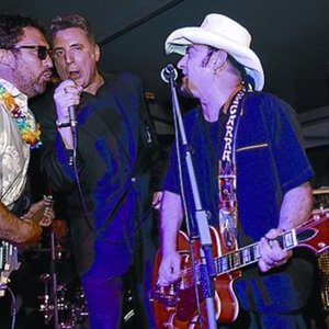 Rebeldes y Loquillo 的头像