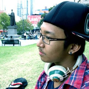 KHARISMA 的头像