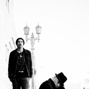 She Wants Revenge 的头像