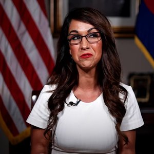 “Lauren Boebert”的封面