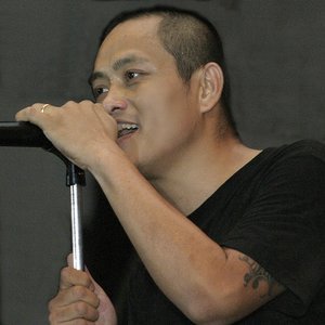 လေးဖြူ 的头像