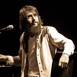 Ben Bridwell photo provided by Last.fm