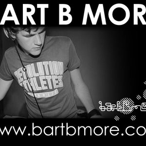 Bart B More & Oliver Twizt のアバター