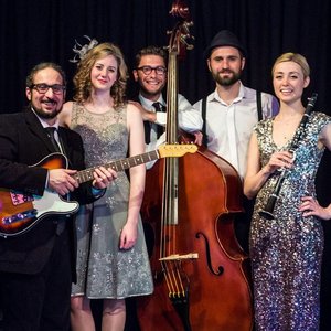 Hetty and the Jazzato Band 的头像