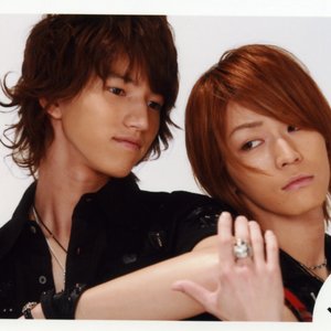 亀梨和也 & 田口淳之介 的头像