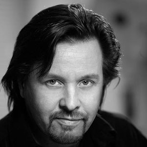 Heikki Hela 的头像
