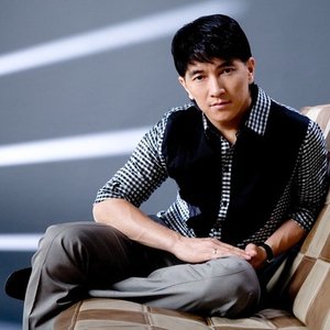 Сакен Майгазиев 的头像