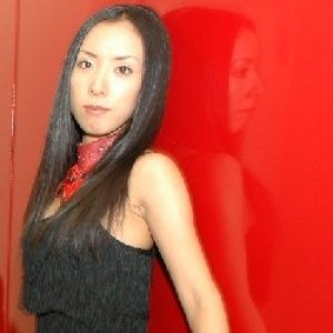 尾崎真希 的头像